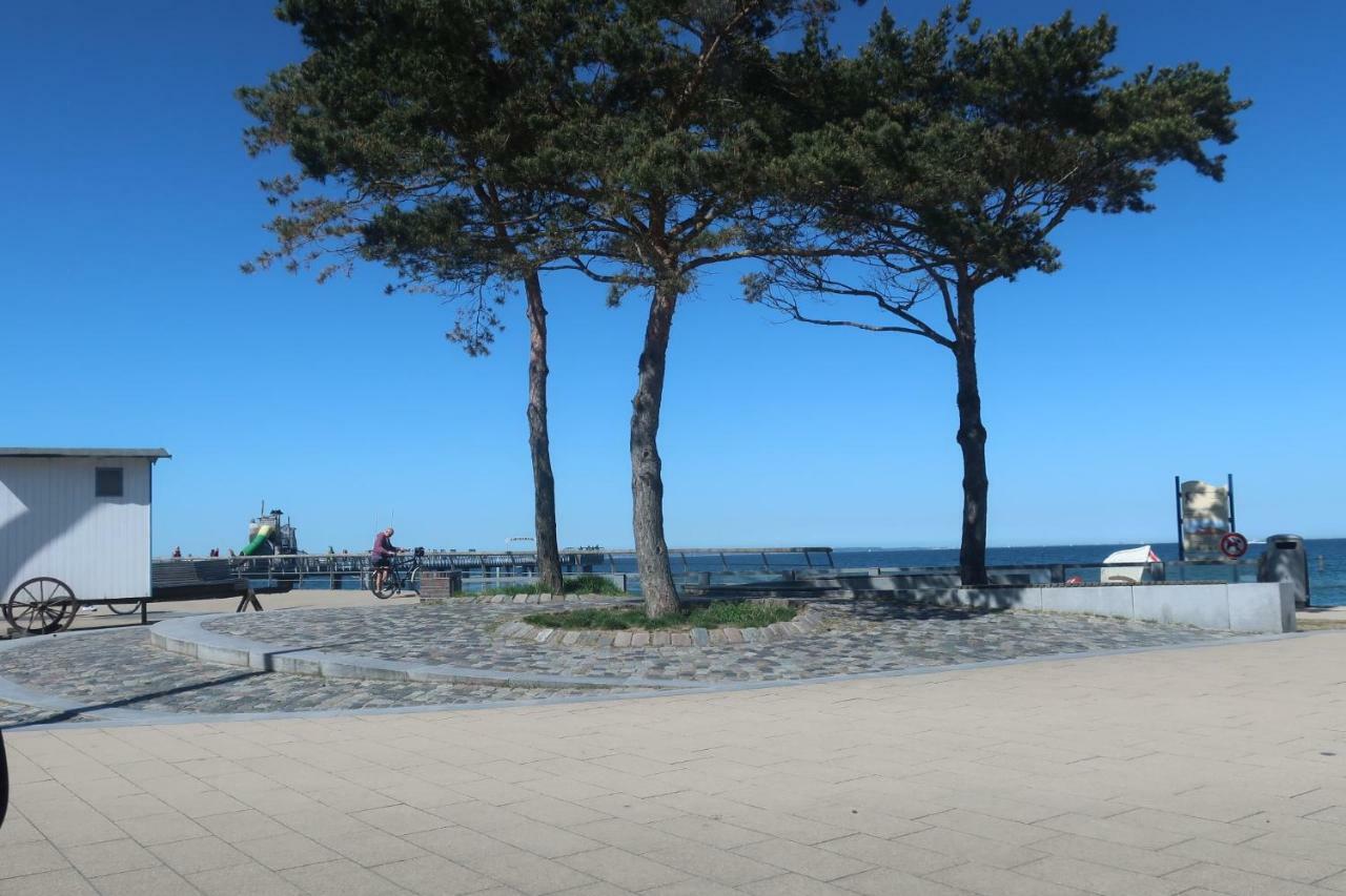 Ferienwohnung Sonnenterrasse Timmendorfer Strand Buitenkant foto